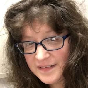 Meet your Posher, Catherine